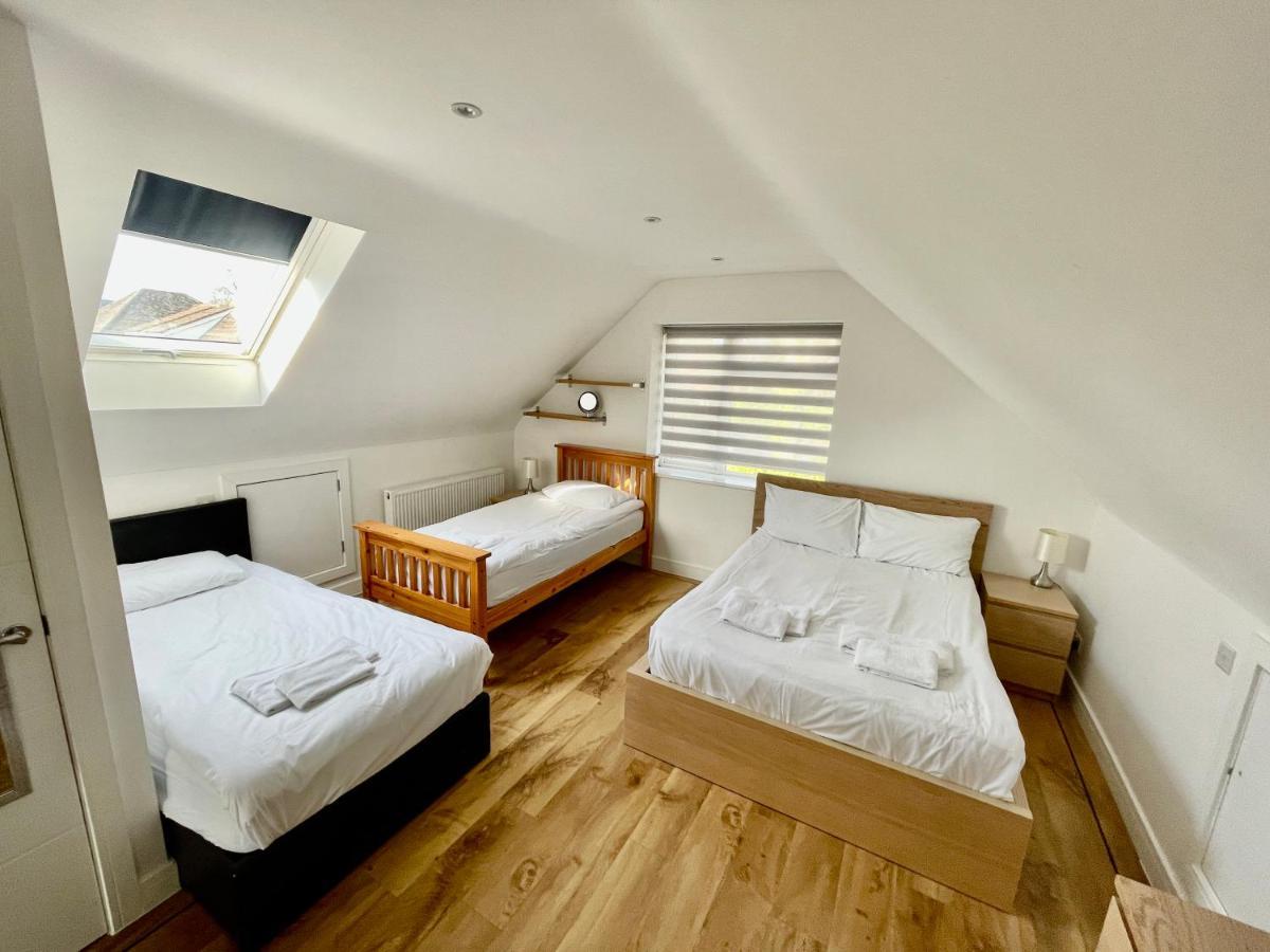 Four Corners Holiday Home Hot Tub & Sauna Ferndown Exterior foto