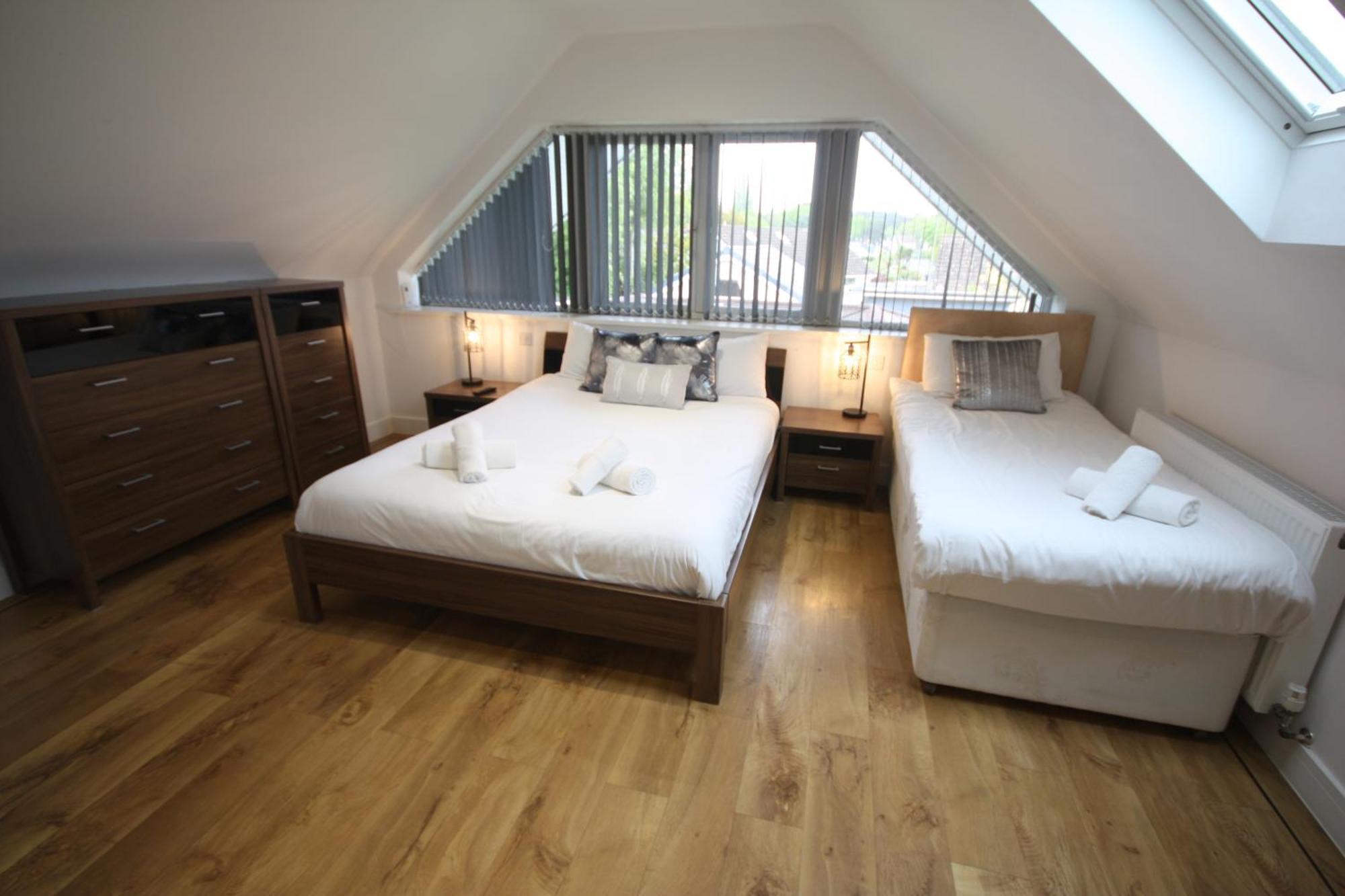 Four Corners Holiday Home Hot Tub & Sauna Ferndown Exterior foto